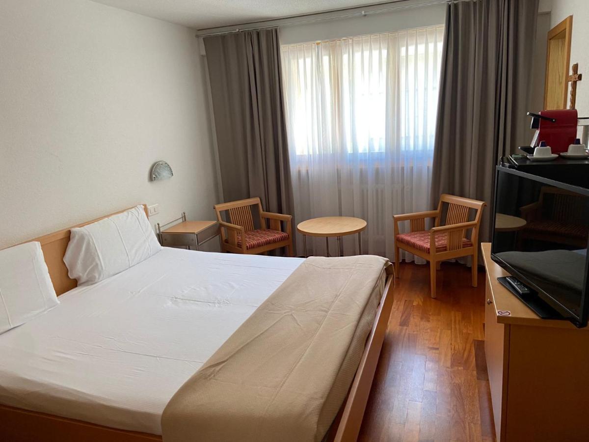 होटल Hotel Restaurant Rothorn Visperterminen